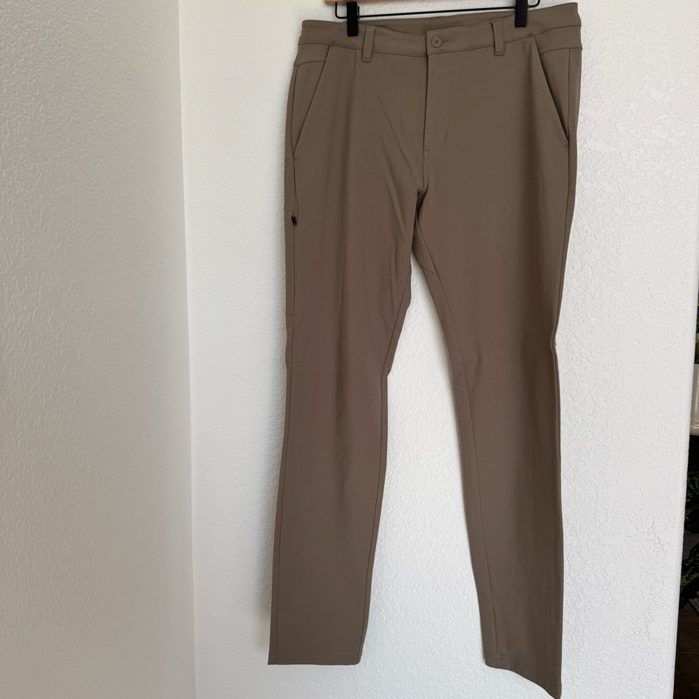 Men's BYLT Basics Everyday Pant 2.0 Tan Pants 36T like new